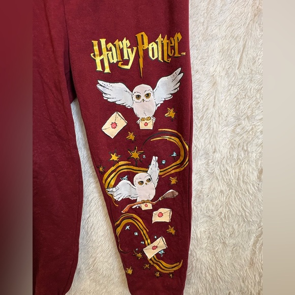 Wizarding World of Harry Potter Jogger Sweatpants | Maroon | Size Large 🦉✨❤️ - Picture 5 of 13
